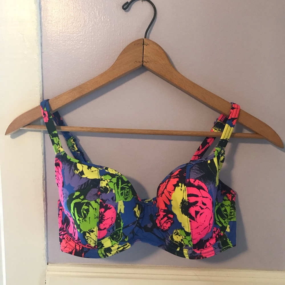 Freya pop art swim top